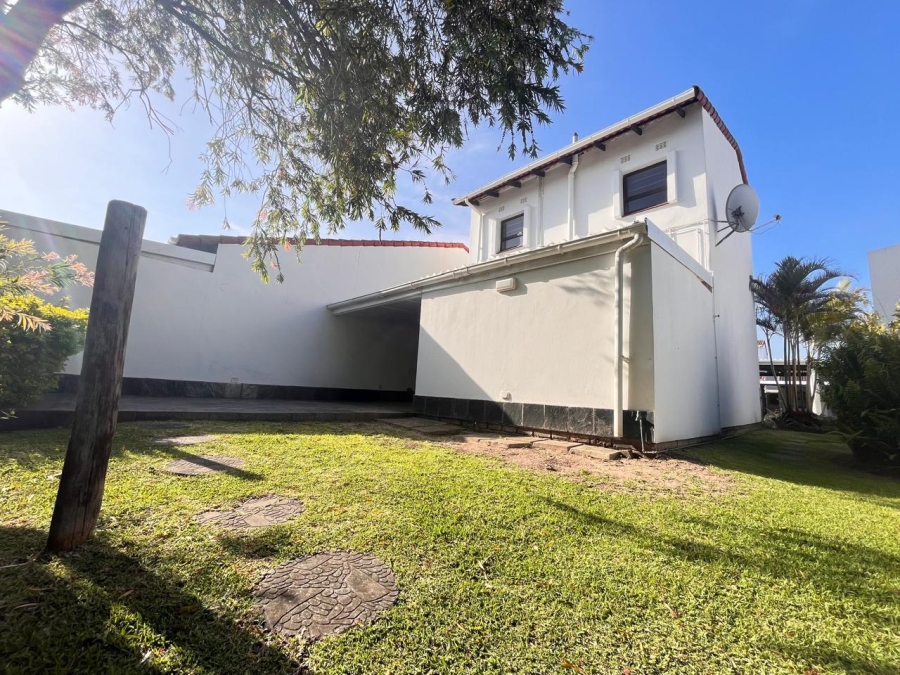To Let 3 Bedroom Property for Rent in Beacon Bay Eastern Cape